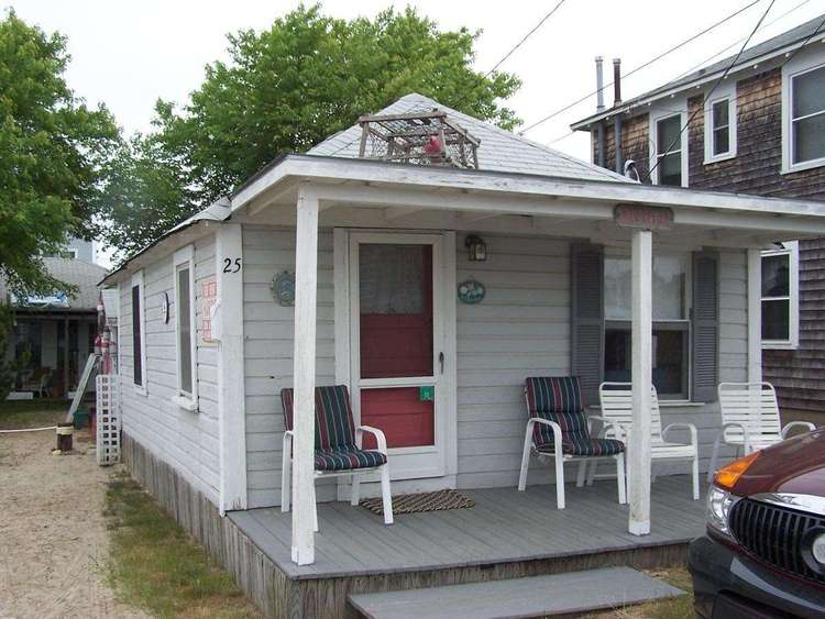 548 | Bethel | Dog Friendly Preview 0