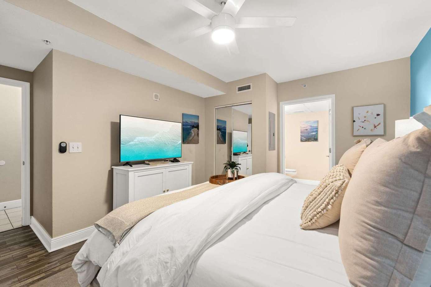 Emerald Beach Resort #727 | Emerald's Gem